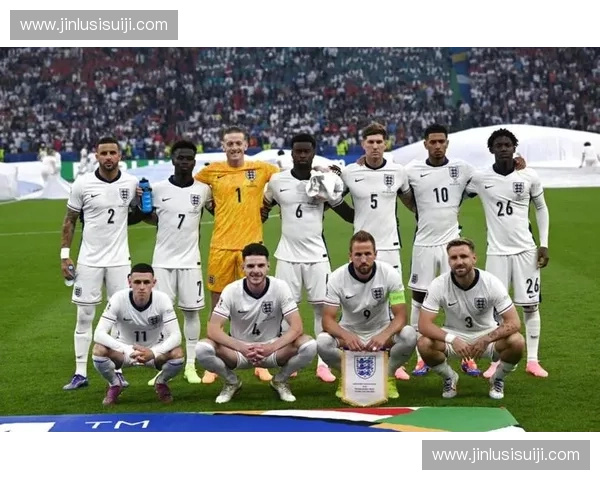 围绕英格兰世界杯阵容深度解析三狮军团战术配置与核心球员前景展 围绕英格兰世界杯阵容深度解析三狮军团战术配置与核心球员前景展